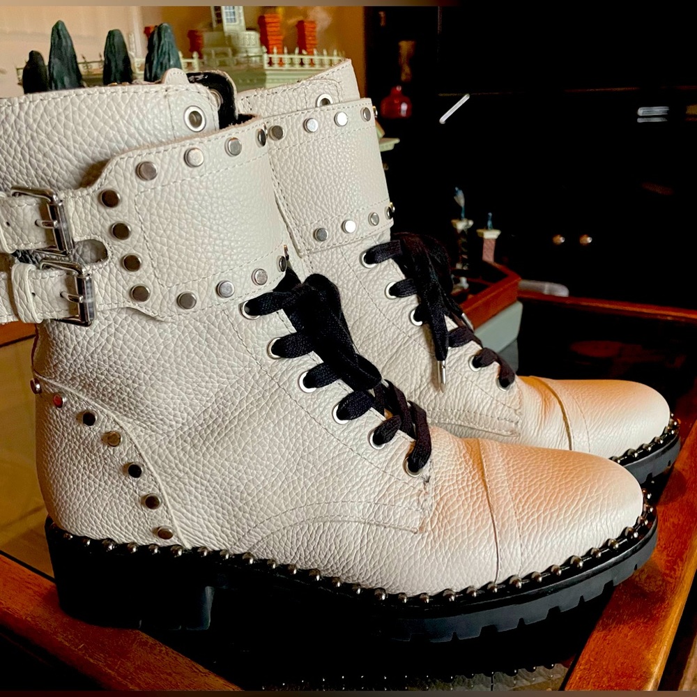 SAM EDELMAN Jennifer White Leather Studded Combat Boots Sz 7.5